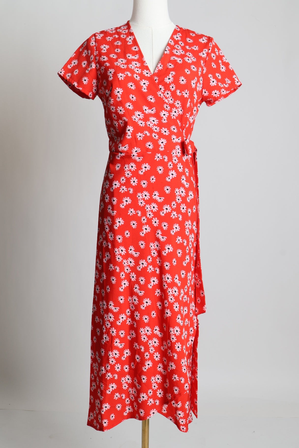 Robe portefeuille à motif de marguerites